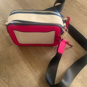 I accidentally bought 2 of these bags and missed the return date.